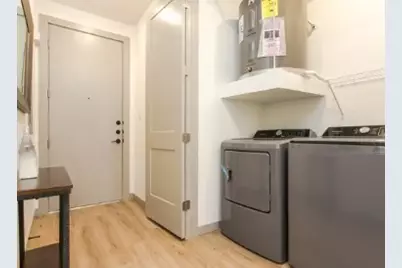 4001 Roseland Avenue, Dallas, TX 75204 - Photo 10