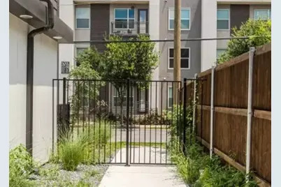 4001 Roseland Avenue, Dallas, TX 75204 - Photo 4