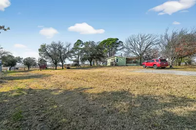 1050 Stadium Drive, Joshua, TX 76058 - Photo 32