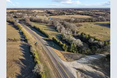 285 County Road 4230, Bonham, TX 75418 - Photo 18