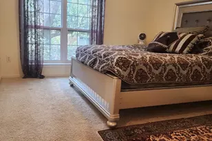 2106 Amesbury Dr, Arlington, TX 76011 - Photo 10