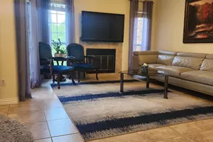 2106 Amesbury Dr, Arlington, TX 76011 - Photo 4