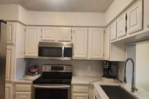 2106 Amesbury Dr, Arlington, TX 76011 - Photo 26