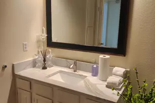 2106 Amesbury Dr, Arlington, TX 76011 - Photo 18