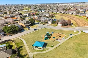 10733 Kittering Trl, Fort Worth, TX 76052 - Photo 40