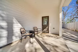 512 E Parks Ave, Waxahachie, TX 75165 - Photo 24