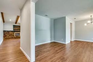 3502 Vista Oaks Dr, Garland, TX 75043 - Photo 4