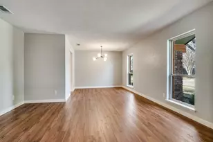 3502 Vista Oaks Dr, Garland, TX 75043 - Photo 4