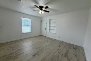 2600 21st St, Fort Worth, TX 76106 - Photo 10
