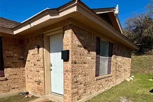 2600 21st St, Fort Worth, TX 76106 - Photo 1