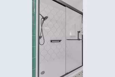 706 S Wildwood Drive, Irving, TX 75060 - Photo 16