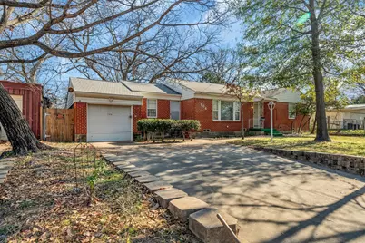 706 S Wildwood Drive, Irving, TX 75060 - Photo 1