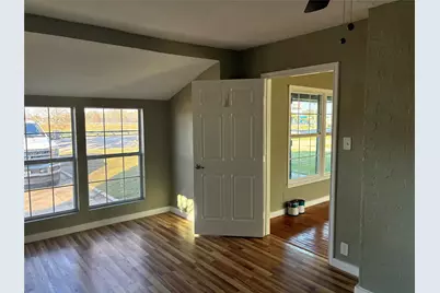 6329 Calmont Avenue, Fort Worth, TX 76116 - Photo 10