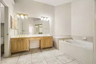 1005 Creek Bend, Carrollton, TX 75007 - Photo 18