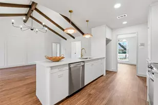 2822 Wentwood Dr, Grapevine, TX 76051 - Photo 10