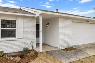 5212 Knox Dr, The Colony, TX 75056 - Photo 2