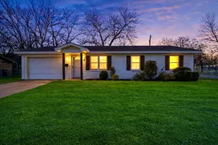 1025 5th St SW, Paris, TX 75460 - Photo 12