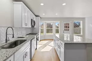 6524 Kary Lynn Dr S, Watauga, TX 76148 - Photo 6