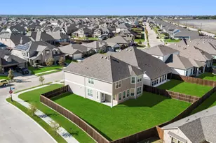 2427 Brookside Dr, Royse City, TX 75189 - Photo 2