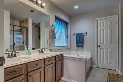 11812 Canoe Road, Frisco, TX 75035 - Photo 14