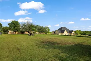 233 Reast Rd, Whitesboro, TX 76273 - Photo 34