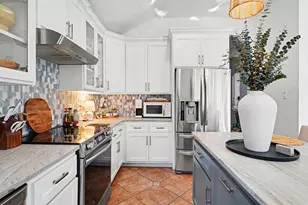 2322 Cromwell Dr, Arlington, TX 76018 - Photo 14