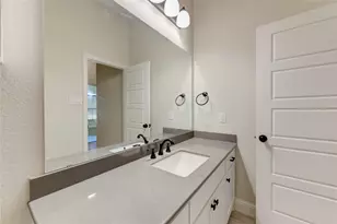 101 Cedar Crk Ct, Woodway, TX 76712 - Photo 20