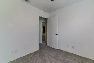 3213 Thames St, Irving, TX 75062 - Photo 20