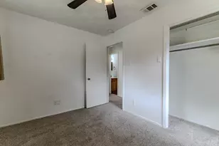 3213 Thames St, Irving, TX 75062 - Photo 18