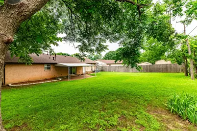 3213 Thames Street, Irving, TX 75062 - Photo 24