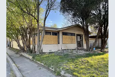 1136 E Leuda Street, Fort Worth, TX 76104 - Photo 2