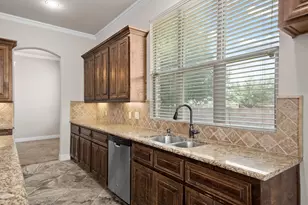114 Thoroughbred St, Waxahachie, TX 75165 - Photo 8