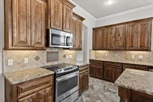 114 Thoroughbred St, Waxahachie, TX 75165 - Photo 10