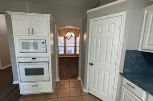 2021 Cantura Dr, Mesquite, TX 75181 - Photo 10