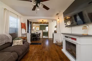 1011 S Waco St, Weatherford, TX 76086 - Photo 8