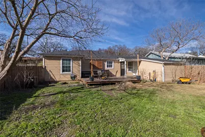 1011 S Waco Street, Weatherford, TX 76086 - Photo 24