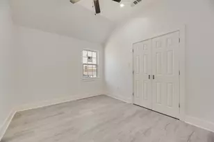 6031 Plum Dale Rd, Dallas, TX 75241 - Photo 12