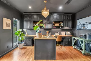 4302 Fairway Dr, Granbury, TX 76049 - Photo 8