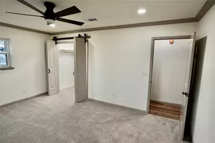 305 Bluebonnet Dr, Grapevine, TX 76051 - Photo 24