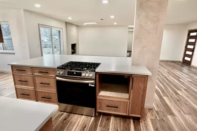 305 Bluebonnet Drive, Grapevine, TX 76051 - Photo 10