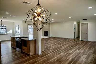 305 Bluebonnet Drive, Grapevine, TX 76051 - Photo 12