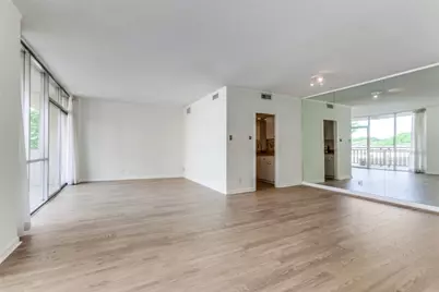 6211 W Northwest Highway #304, Dallas, TX 75225 - Photo 4