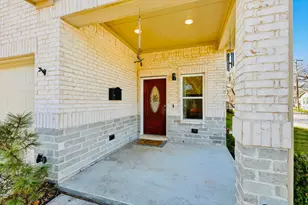 1017 N Church St, McKinney, TX 75069 - Photo 2