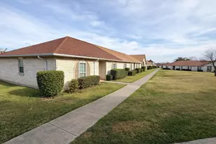 16 W Creek Ln, Grand Prairie, TX 75052 - Photo 32