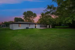 3912 Lakewood Dr, Lake Worth, TX 76135 - Photo 24