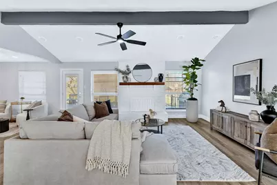 1524 Overlook Drive, Grapevine, TX 76051 - Photo 2