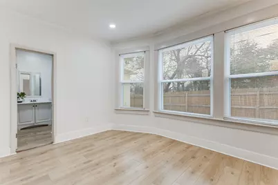 922 Cristler Avenue, Dallas, TX 75223 - Photo 12