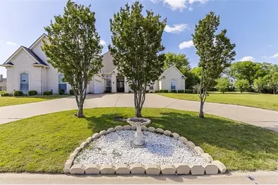 1009 Place Louie, DeSoto, TX 75115 - Photo 2