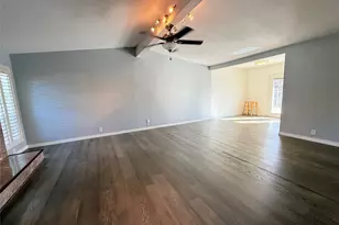 2104 Poppy Ln, Richardson, TX 75081 - Photo 2