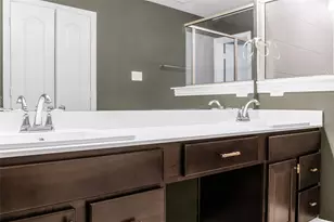 3730 Malibu Dr, Sherman, TX 75090 - Photo 18